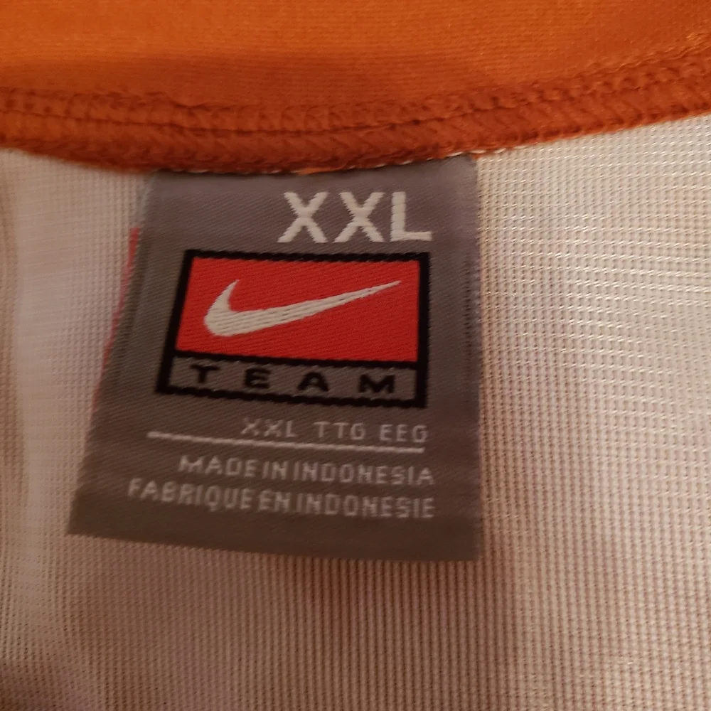 🏀 University of Texas Basketball Jersey🏀 - Picture 4 of 7